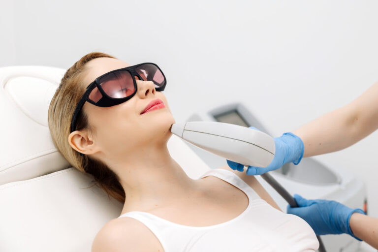 Laser,Hair,Removal,Procedure,In,An,Aesthetic,Clinic,,Focusing,On